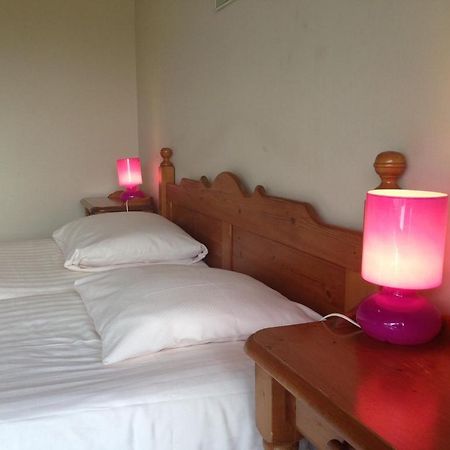 פינקפיין Budget Hotel De Plashoeve מראה חיצוני תמונה